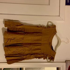 American Eagle mustard top